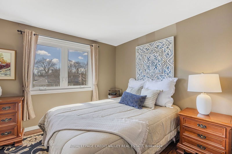 25 Caledon Cres  Brampton, L6W 1C6 | Image 25