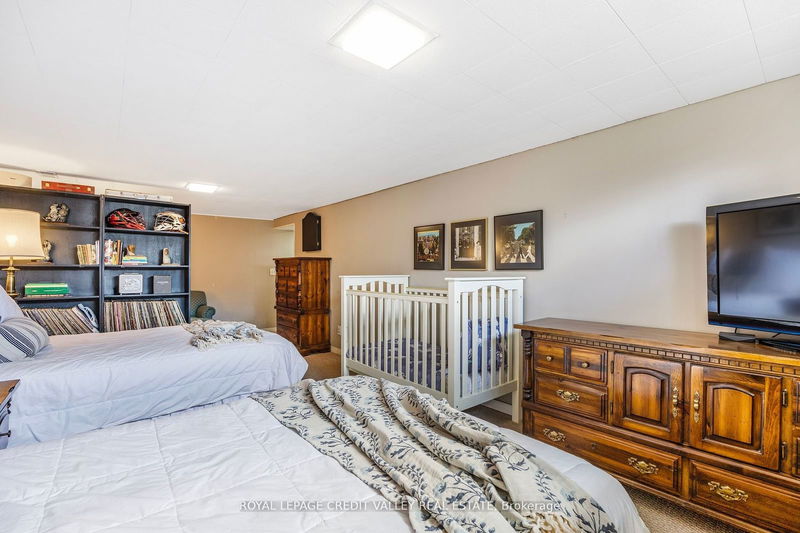 25 Caledon Cres  Brampton, L6W 1C6 | Image 28