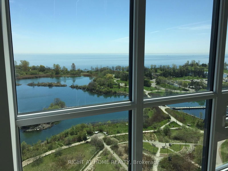 home for lease on 1303-59 Annie Craig Drive