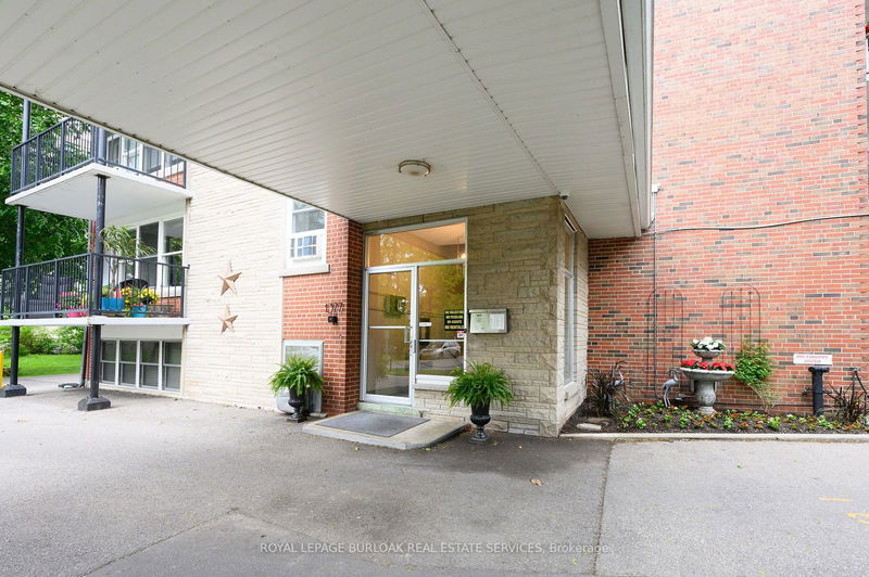  108 - 1377 Lakeshore Rd  Burlington, L7S 1B1 | Image 3