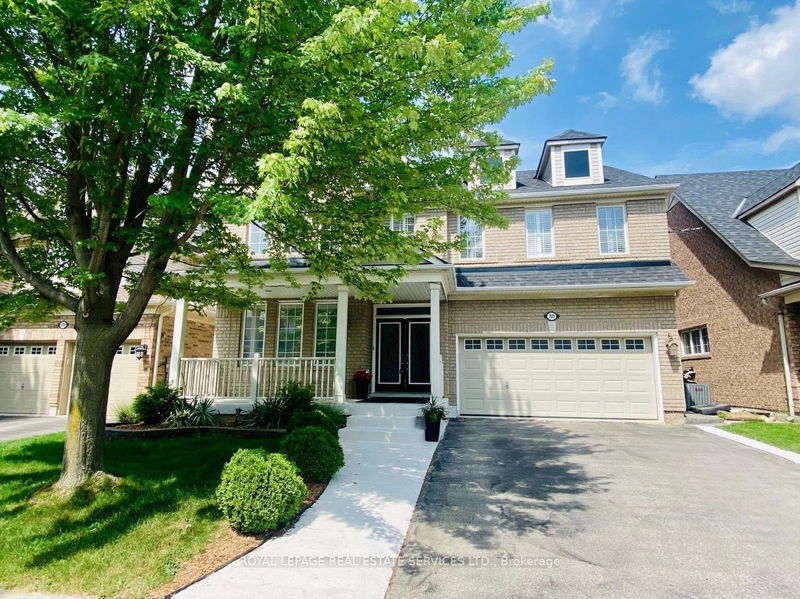 home for sale on 721 Walsh Avenue