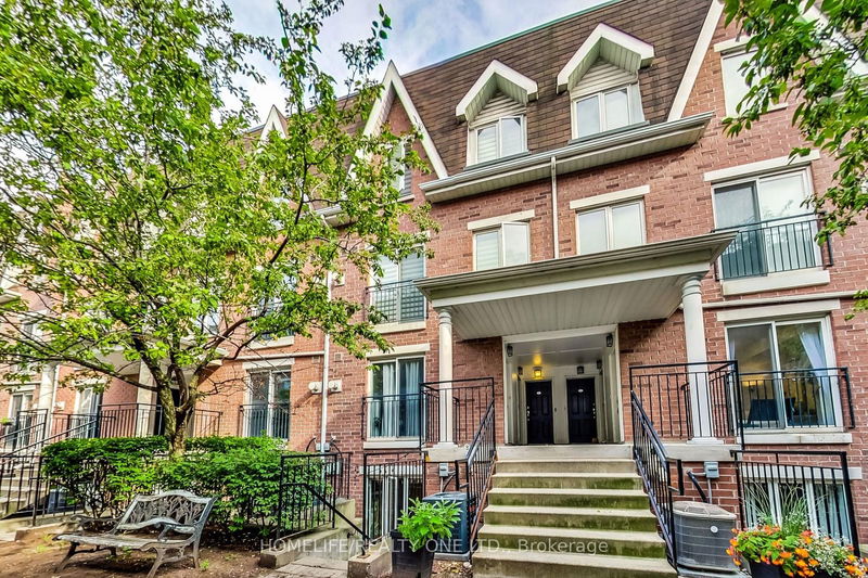 home for sale on 921-16 Laidlaw Street