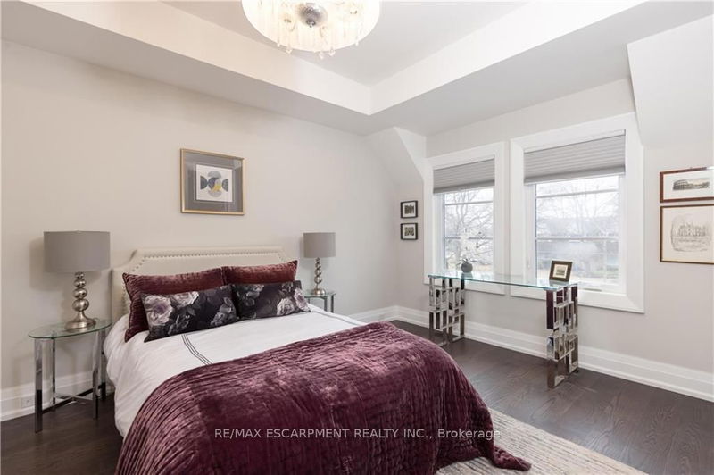 1325 Sheldon Ave  Oakville, L6L 2P9 | Image 26