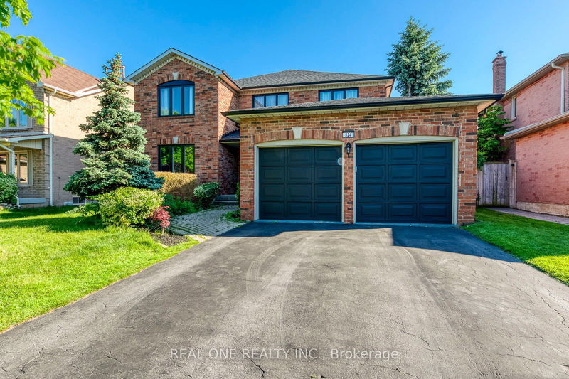 home for lease on 524 Blenheim Crescent
