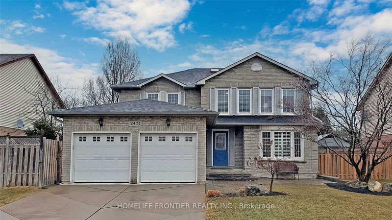home for lease on 2471 Butternut Crescent