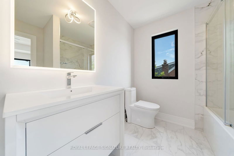 14 Walsh Ave  Toronto, M9M 1B6 | Image 26