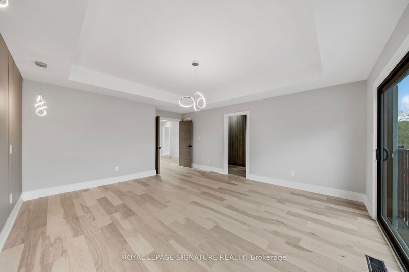 16 Walsh Ave  Toronto, M9M 1B6 | Image 20