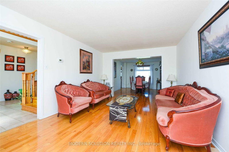 20 Plover Pl, Brampton, L6W 4C5 | Image 3