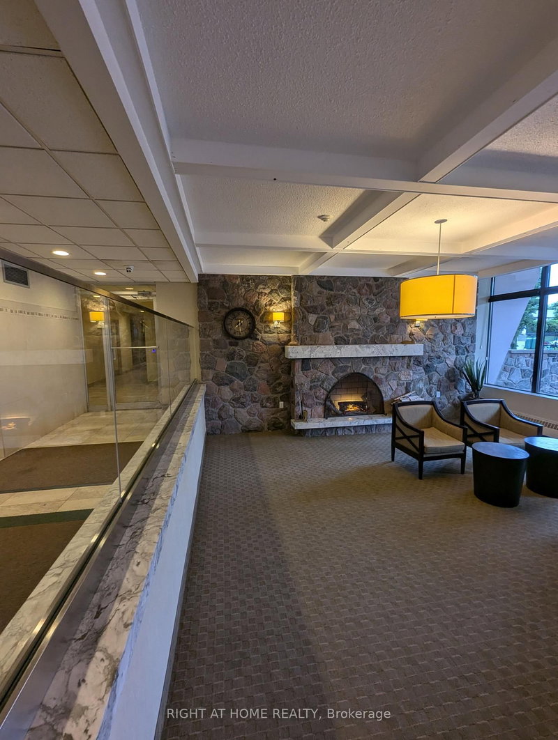 708 - 1615 Bloor St N, Mississauga, L4X 1S2 | Image 3