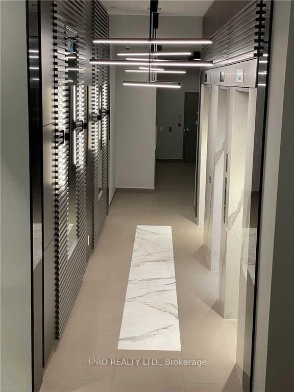 Room1