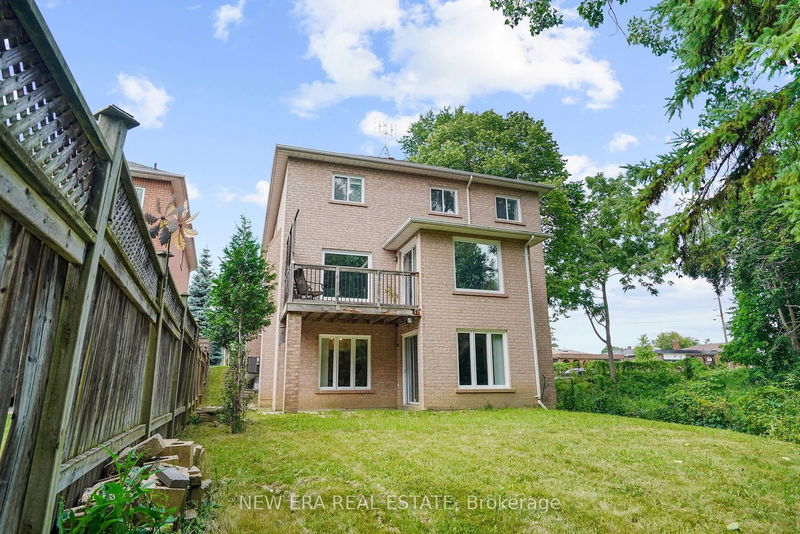 77 Rowntree Mill Rd  Toronto, M9L 1C4 | Image 38