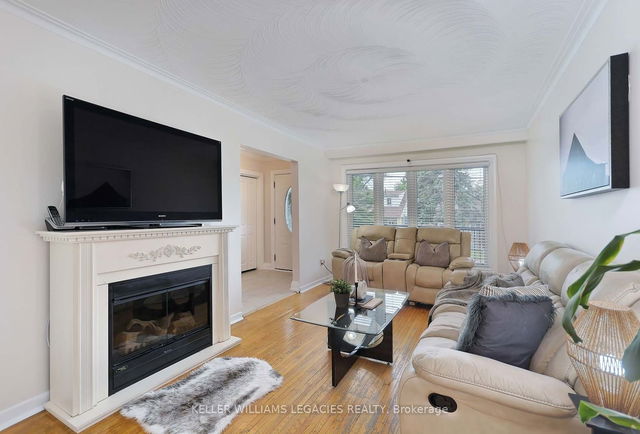 57 Rockcliffe Boulevard