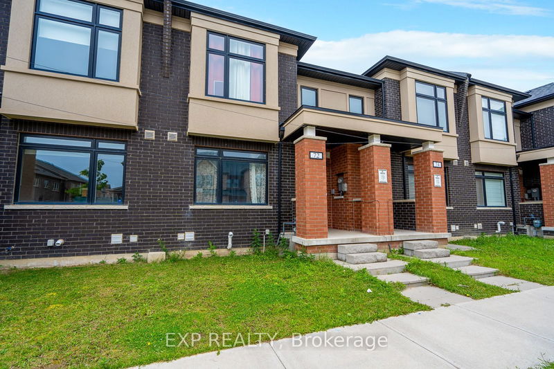 home for sale on 72 Pearman Crescent