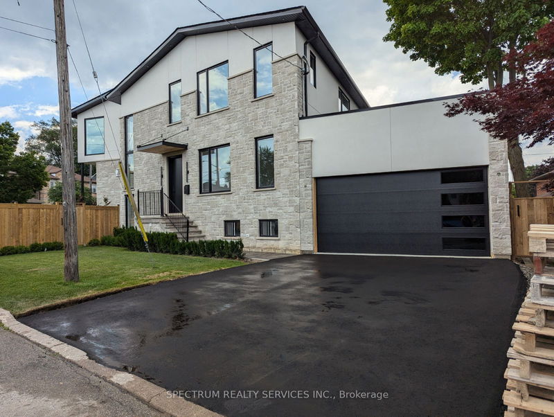 102 Stayner Ave, Toronto, Ontario (MLS W9017980)