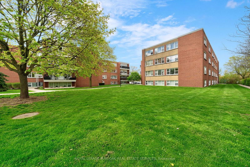 home for sale on 304-2052 Courtland Drive