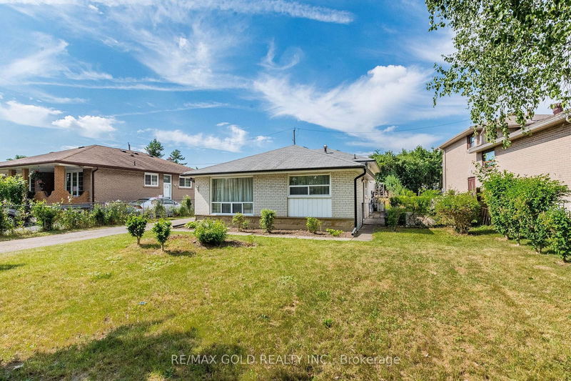 home for sale on 48 Strathavon Drive