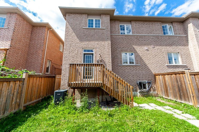 5377 Tenth Line W Mississauga, L5M 0V7 | Image 38