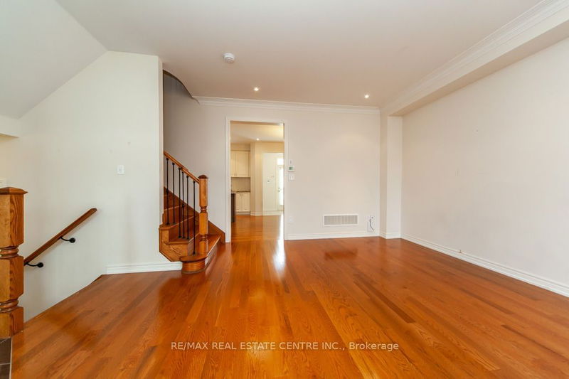 5377 Tenth Line W Mississauga, L5M 0V7 | Image 9