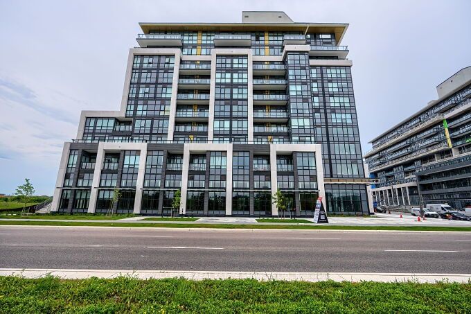 home for sale on 202-405 Dundas Street W