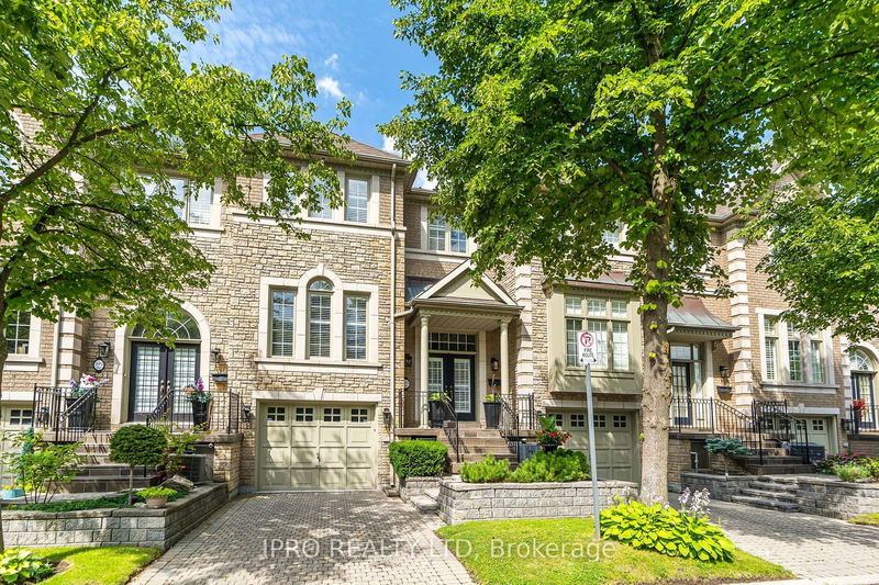 home for sale on 10-199 La Rose Avenue
