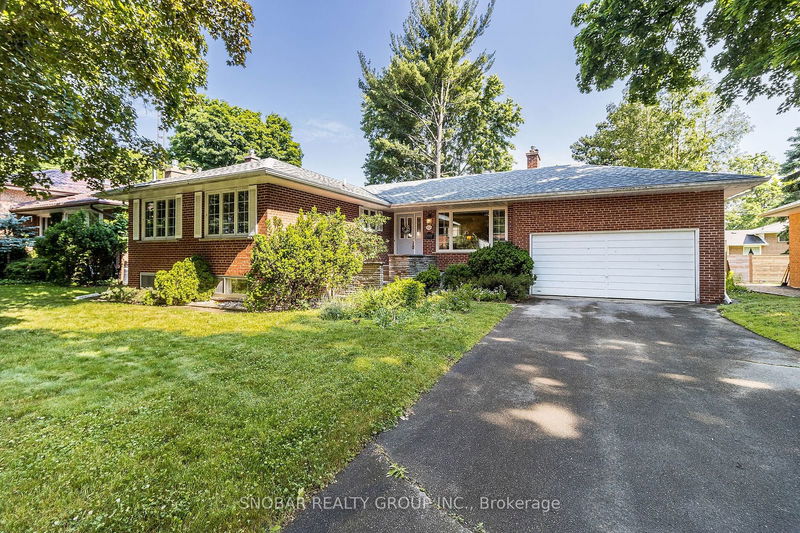 home for sale on 3525 Enniskillen Circle