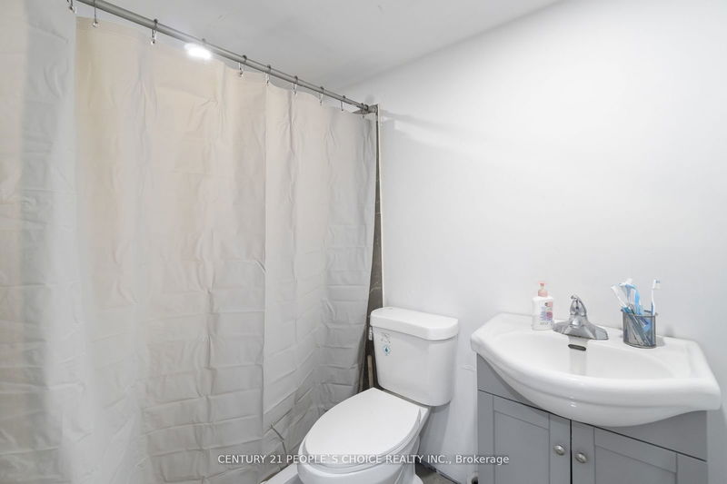 59 Roberts Cres  Brampton, L6W 1G9 | Image 26