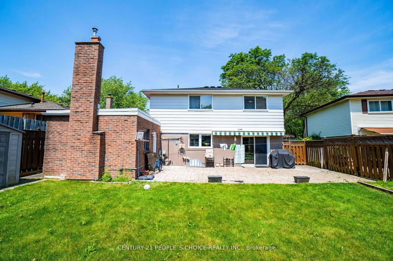 59 Roberts Cres  Brampton, L6W 1G9 | Image 3