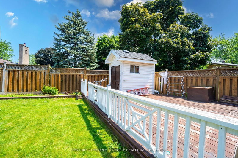 59 Roberts Cres  Brampton, L6W 1G9 | Image 32