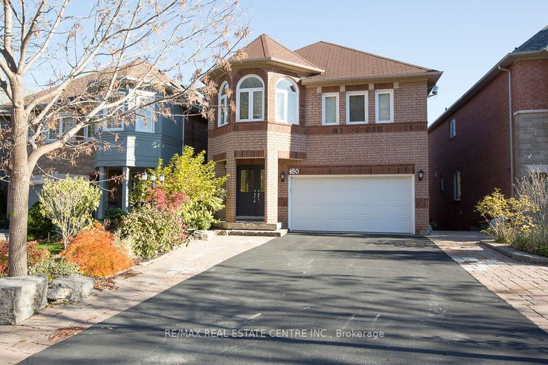 home for lease on Basmnt-480 Turnberry Crescent