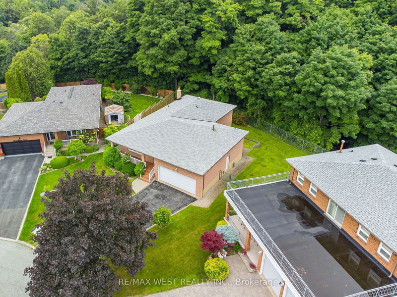 home for sale on 8 Marker Court