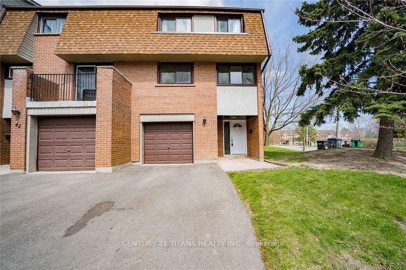 home for sale on 41-1051 Cedarglen Gate