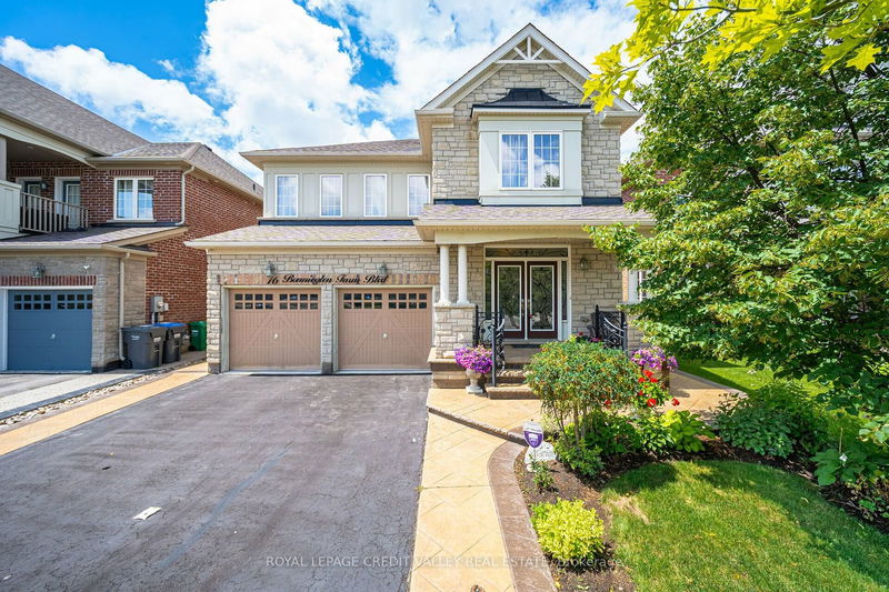 16 Bonnieglen Farm Blvd  Caledon, L7C 3X8 | Image 1