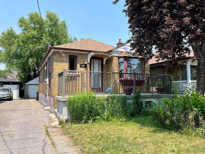 home for lease on Bsmt-960 Briar Hill Avenue