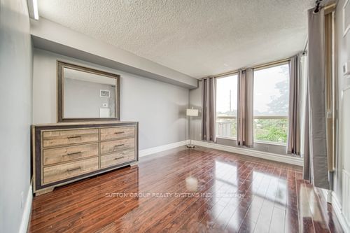  307 - 2901 Kipling Ave  Toronto, M9V 5E5 | Image 24