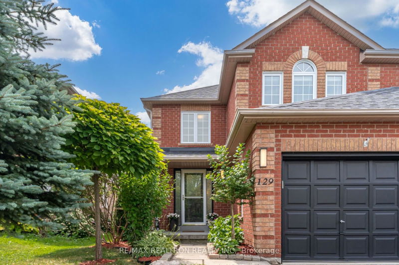home for sale on 129 Mowat Crescent