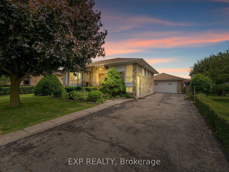 home for sale on 374 Wentworth Street