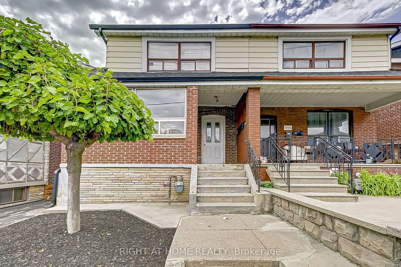 1994 Dufferin St  Toronto, M6E 3R2 | Image 1