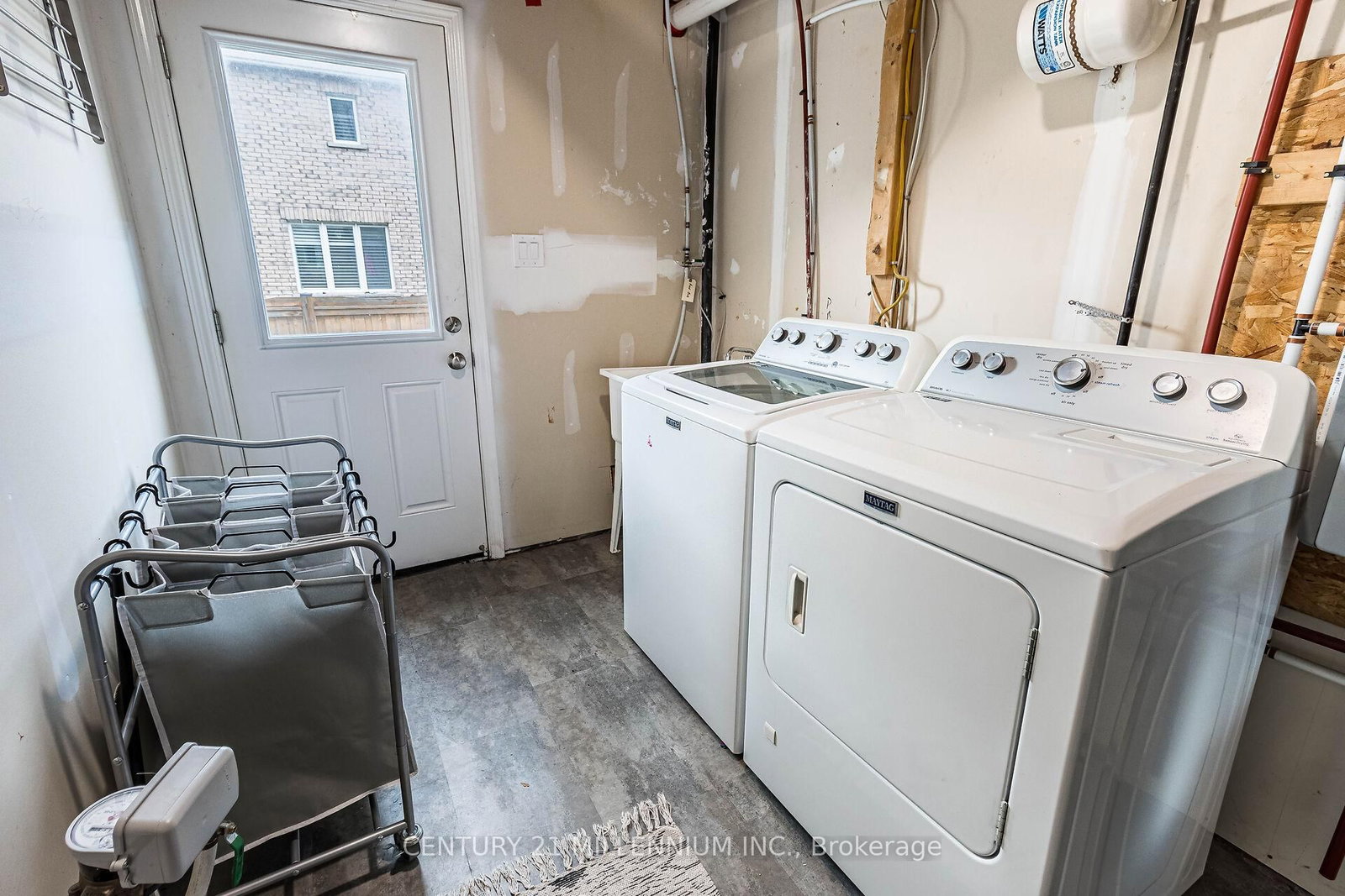 Listing Image 35