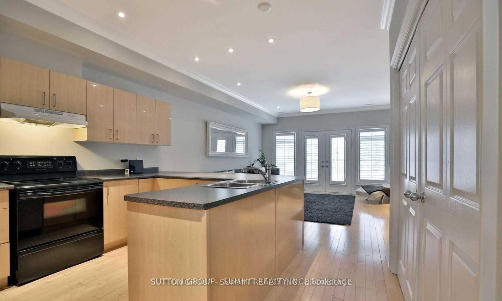 95 Kerr Street, Unit 1 - Photo 5