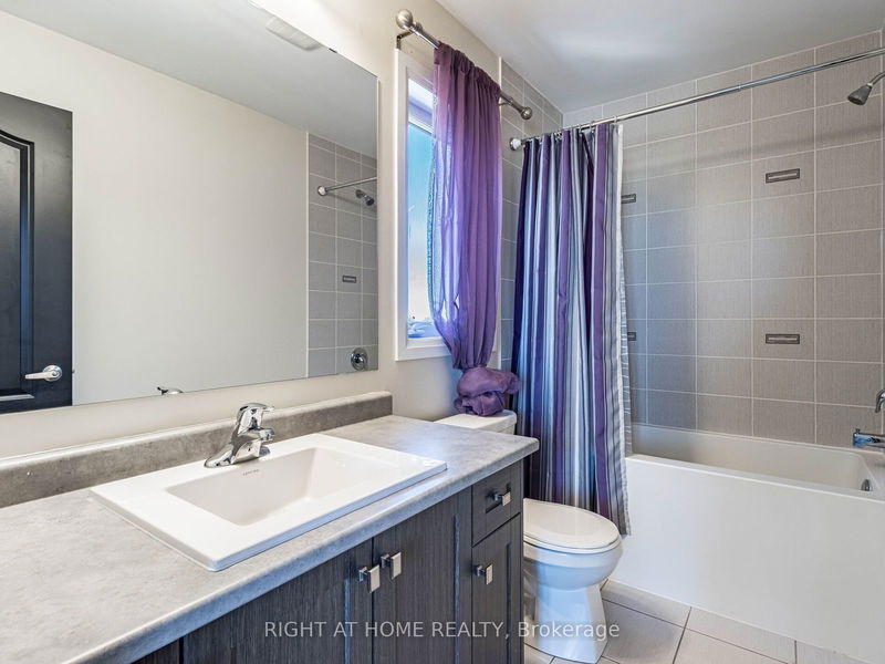 30 Drew Brown Blvd  Orangeville, L9W 6Z4 | Image 22