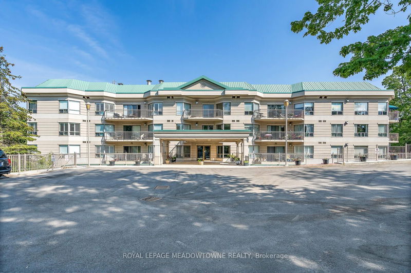home for sale on 102-24 Chapel Street
