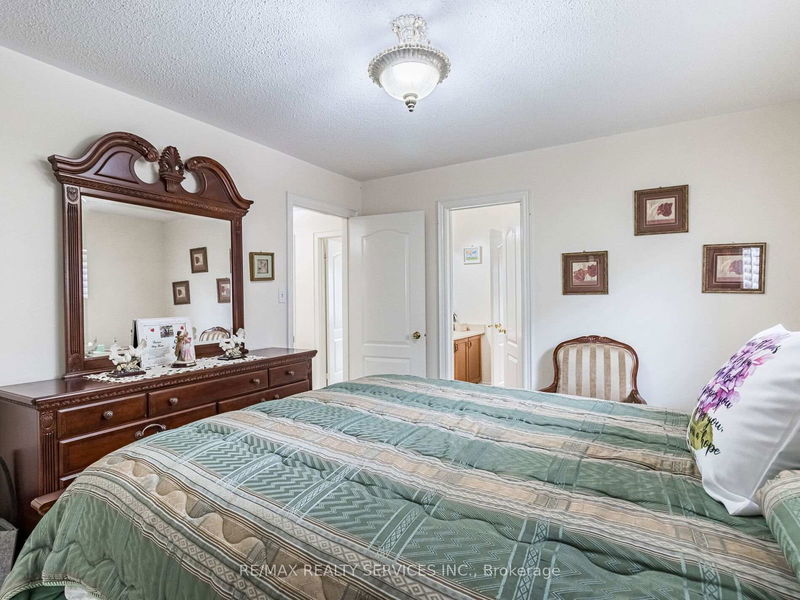 44 Trailhead Cres  Brampton, L6R 3H3 | Image 26