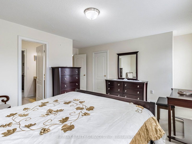 44 Trailhead Cres  Brampton, L6R 3H3 | Image 28