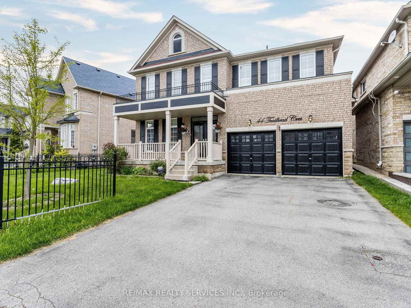 44 Trailhead Cres  Brampton, L6R 3H3 | Image 3