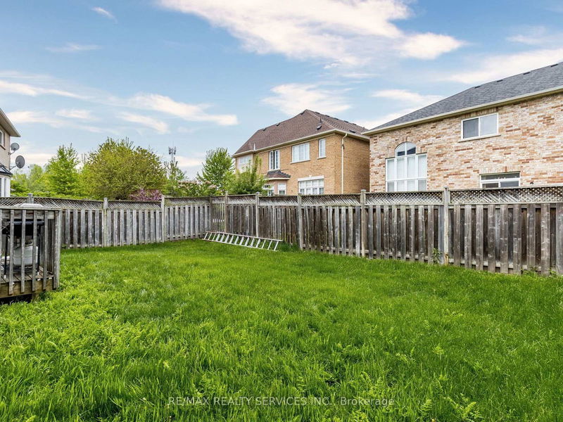 44 Trailhead Cres  Brampton, L6R 3H3 | Image 39