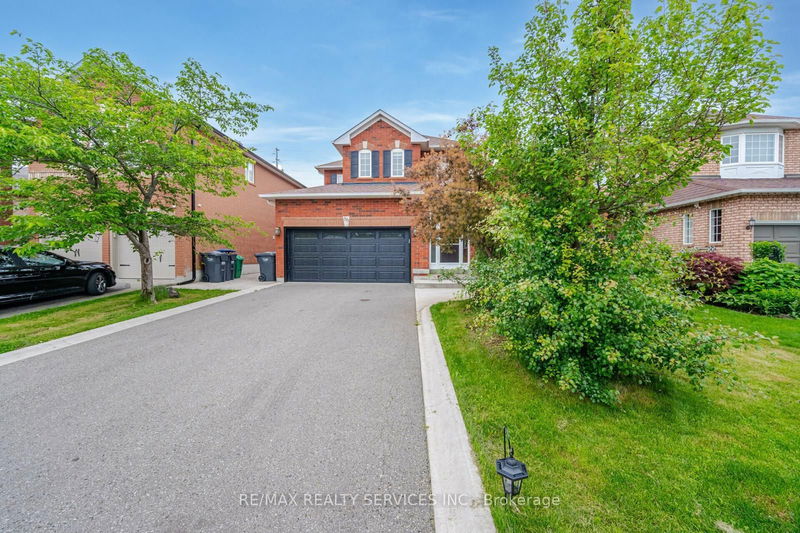 88 Sundridge St  Brampton, L7A 1J8 | Image 2