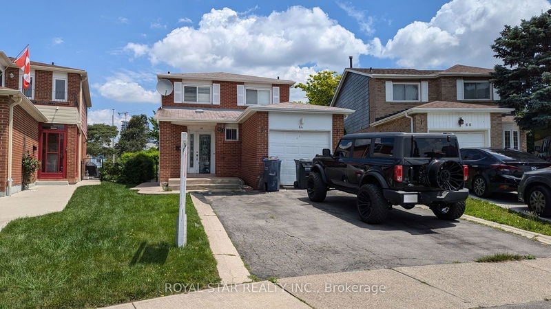 64 Banting Cres  Brampton, L6Y 2K9 | Image 1