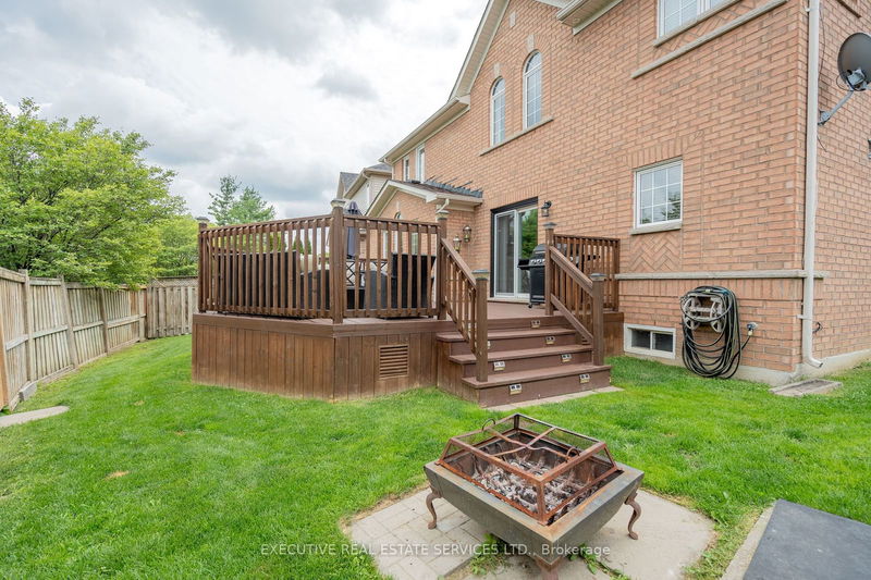 52 Beachpoint Blvd  Brampton, L7A 2T7 | Image 20