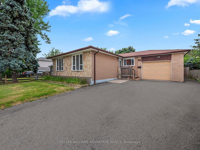 151 Folkstone Crescent