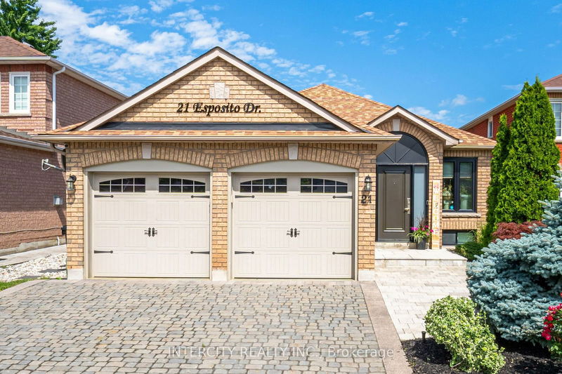 21 Esposito Dr  Caledon, L7E 1T3 | Image 1